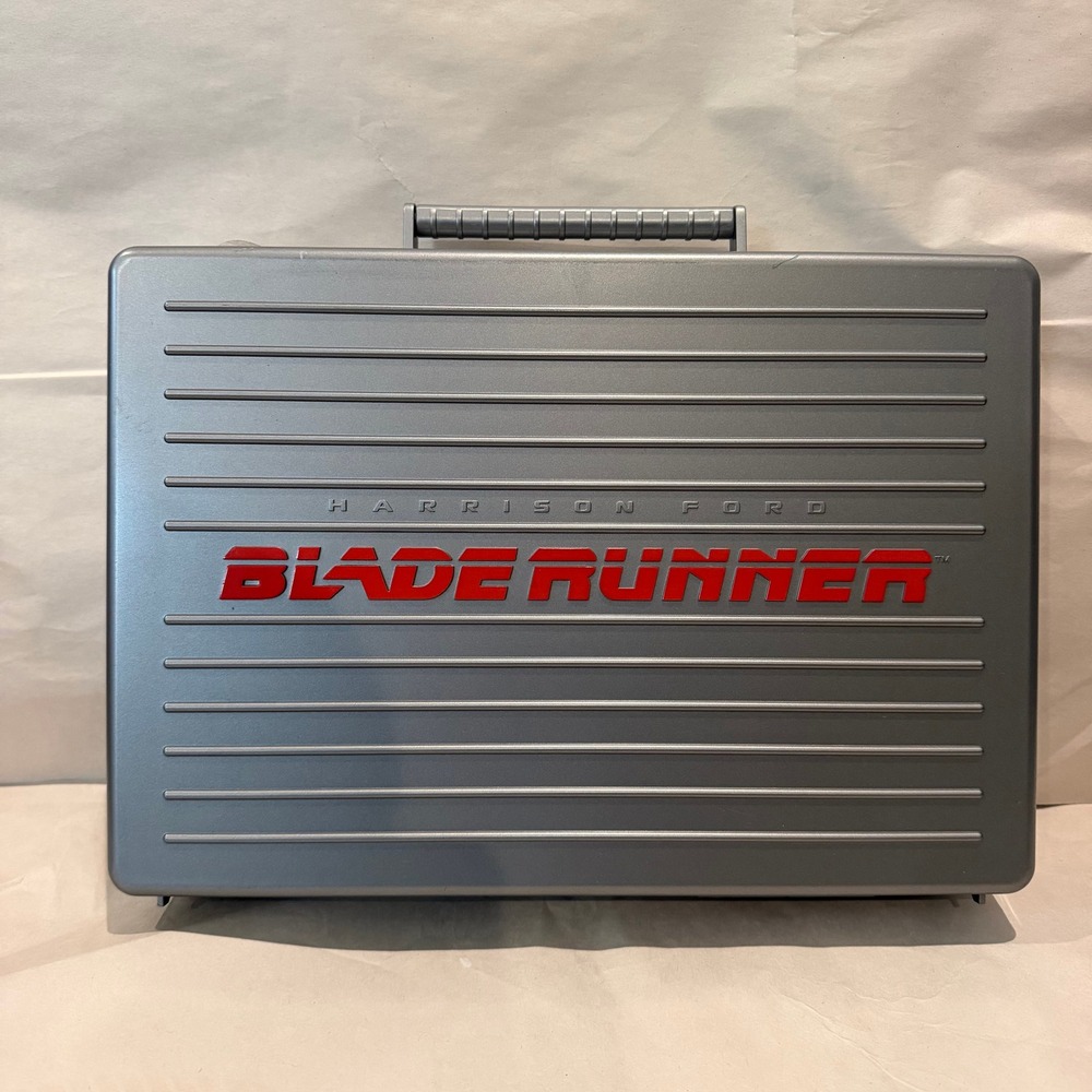 Blade Runner Final Cut Ultimate Collector's Edition 5 Disc DVD Briefcase Limited